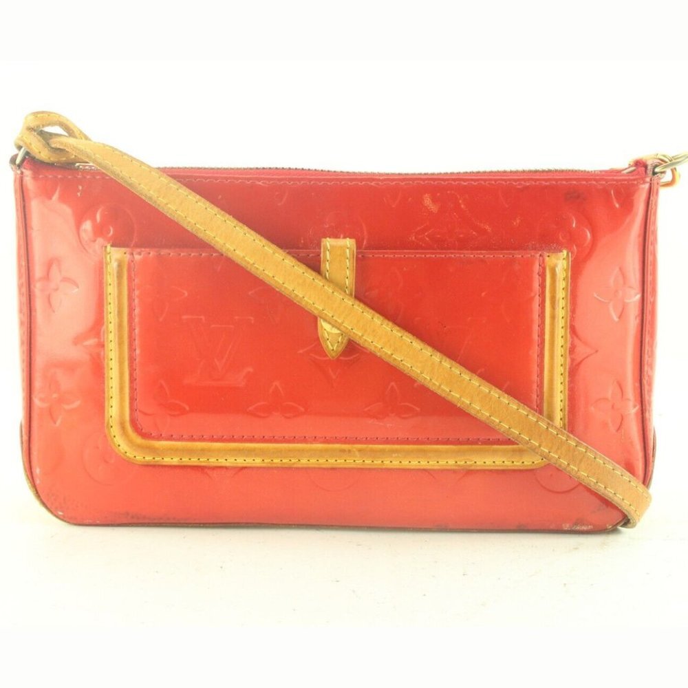Louis Vuitton Mallory Pochette Accessories with Shoulder Strap 7LK913K